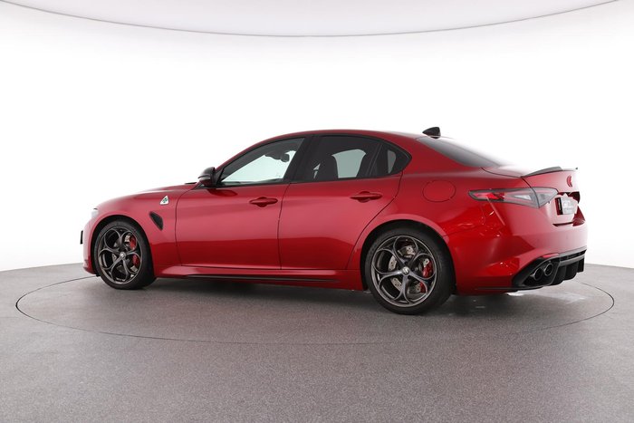 2024 Alfa Romeo Giulia Quadrifoglio