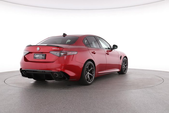 2024 Alfa Romeo Giulia Quadrifoglio