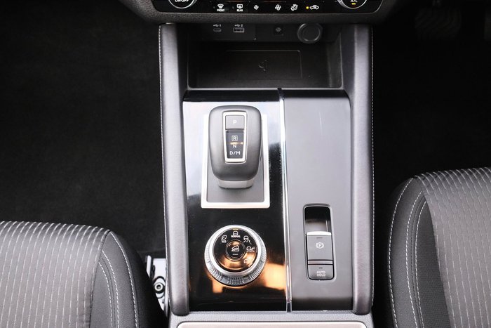 2025 Mitsubishi Outlander LS