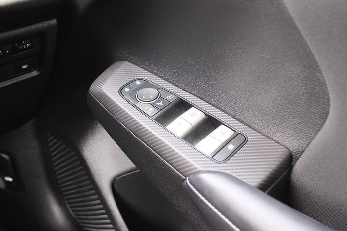 2025 Mitsubishi Outlander LS