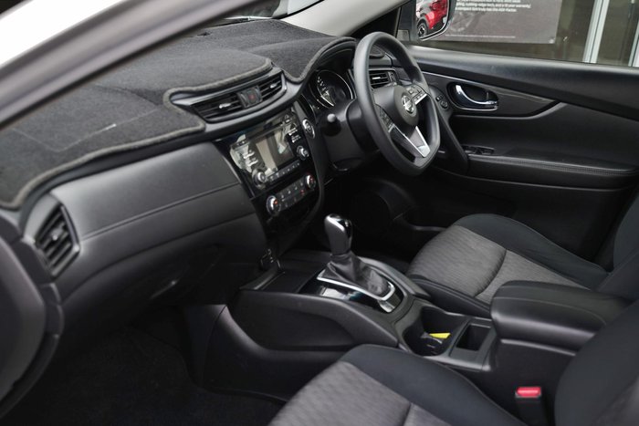 2020 Nissan X-TRAIL ST