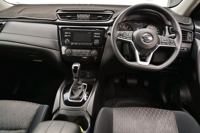 2020 Nissan X-TRAIL ST