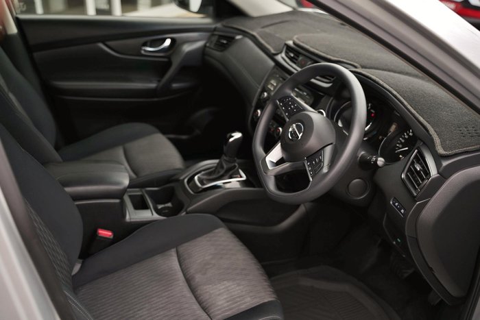 2020 Nissan X-TRAIL ST