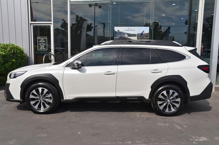 2025 Subaru Outback AWD Touring