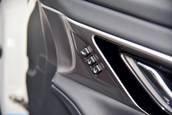 2025 Subaru Outback AWD Touring