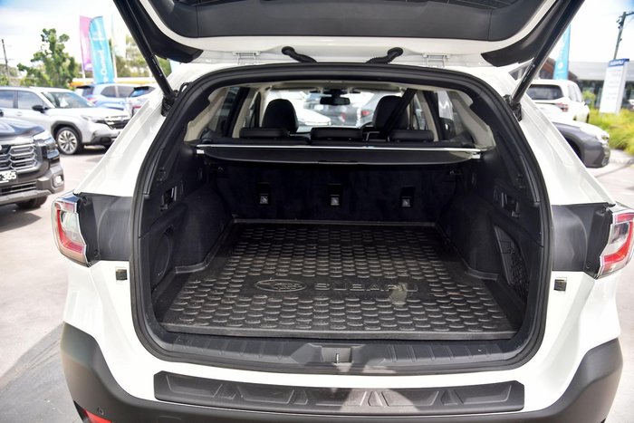 2025 Subaru Outback AWD Touring