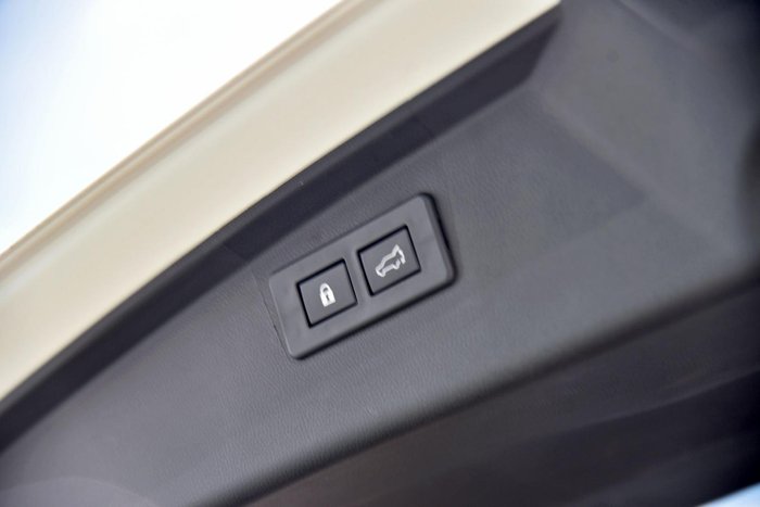 2025 Subaru Outback AWD Touring