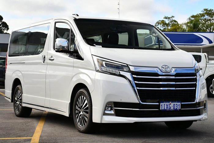 2019 Toyota Granvia VX