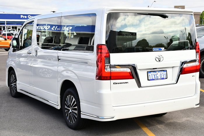 2019 Toyota Granvia VX