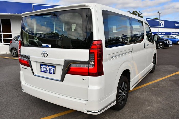 2019 Toyota Granvia VX
