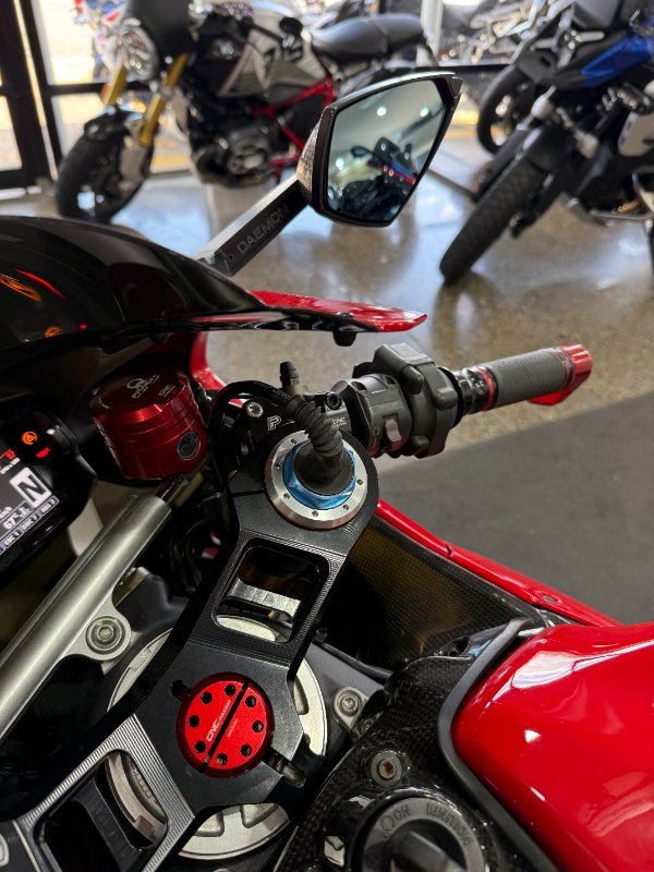 2015 DUCATI 1299 PANIGALE S Red