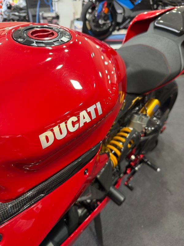 2015 DUCATI 1299 PANIGALE S Red