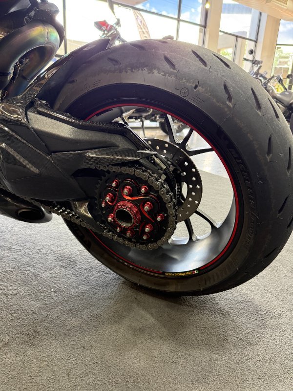 2015 DUCATI 1299 PANIGALE S Red