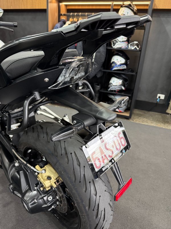 2023 BMW Motorrad R 1250 RS LIGHT WHITE/RACING BLUE METALLIC/RACING