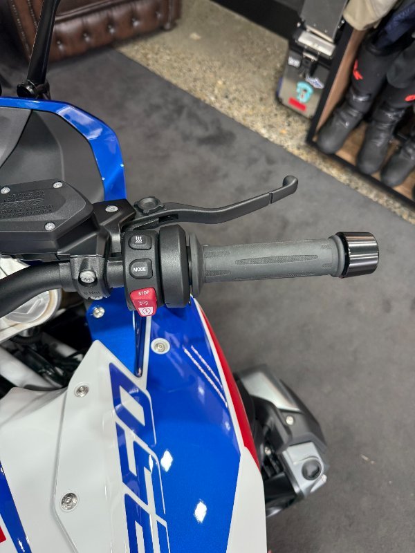 2023 BMW Motorrad R 1250 RS LIGHT WHITE/RACING BLUE METALLIC/RACING