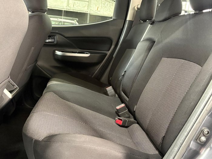 2019 Mitsubishi Triton GLS