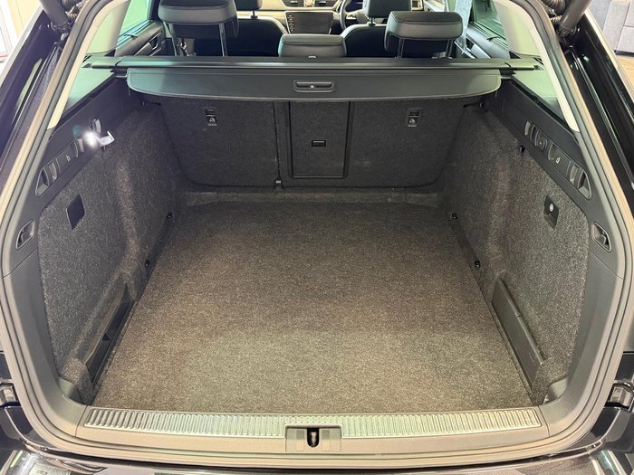 2020 SKODA Superb 200TSI Scout