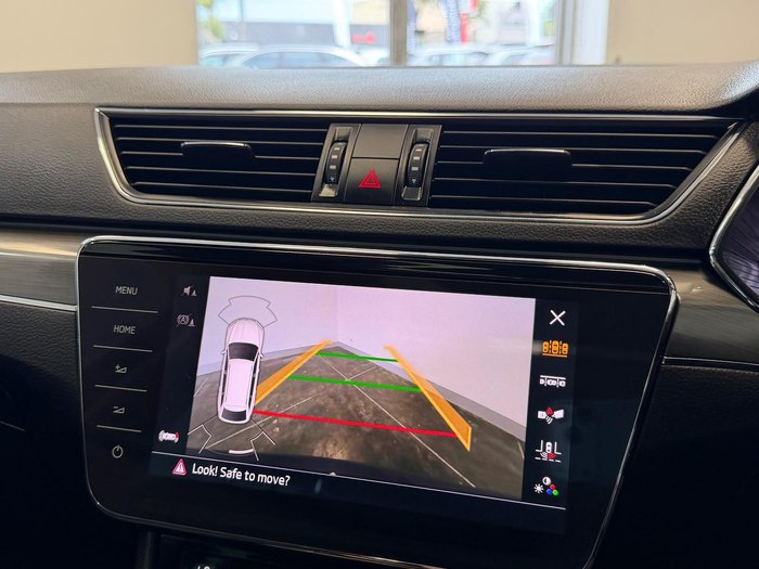 2020 SKODA Superb 200TSI Scout