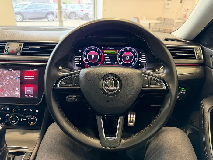 2020 SKODA Superb 200TSI Scout