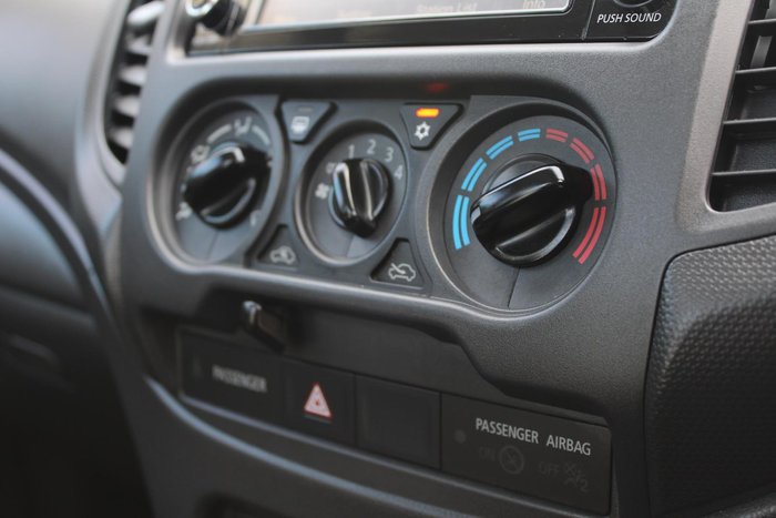 2018 Mitsubishi Triton GLX MR MY19 4x2 White