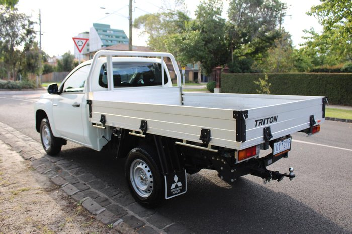 2018 Mitsubishi Triton GLX MR MY19 4x2 White