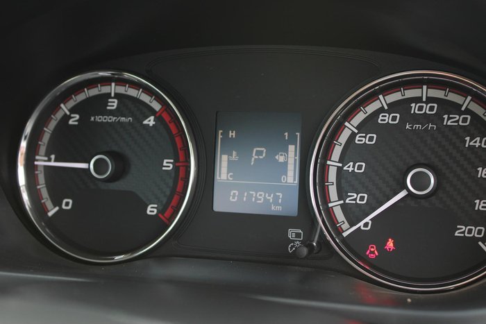 2018 Mitsubishi Triton GLX MR MY19 4x2 White