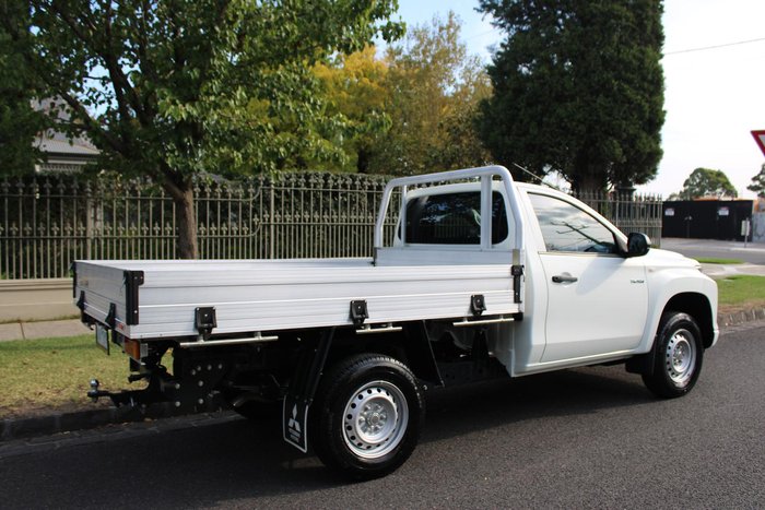 2018 Mitsubishi Triton GLX MR MY19 4x2 White