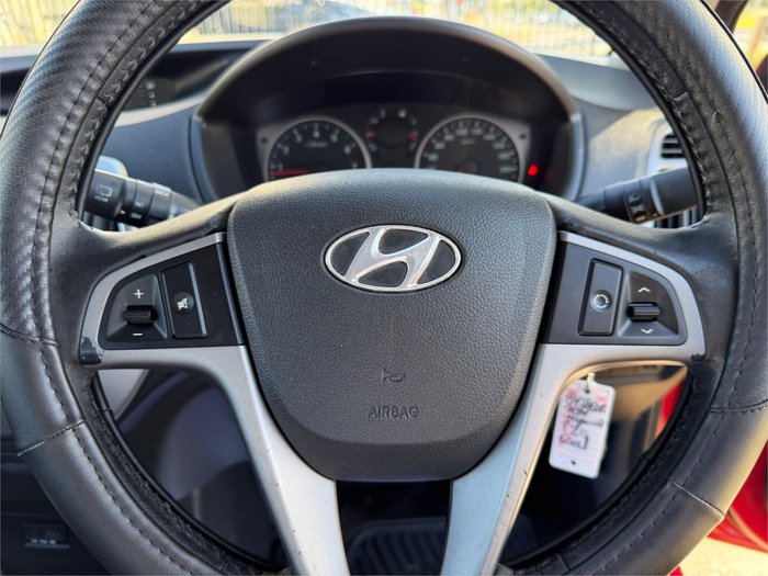 2014 HYUNDAI i20 ELITE PB MY14 Red