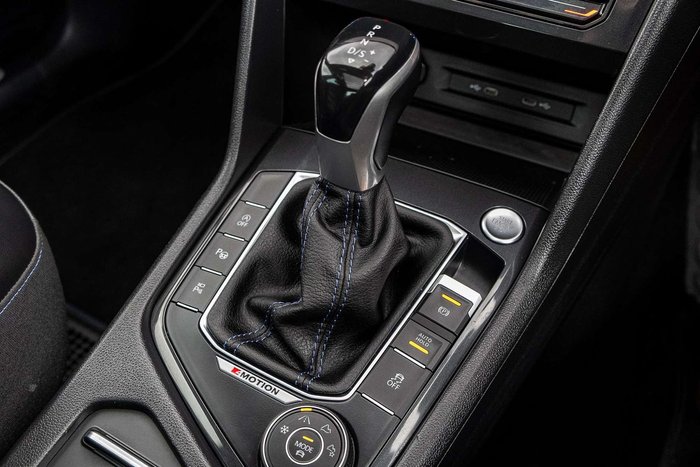 2023 Volkswagen Tiguan R