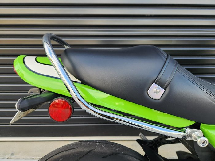 2018 Kawasaki Z900RS Cafe (Z900E) Z Green
