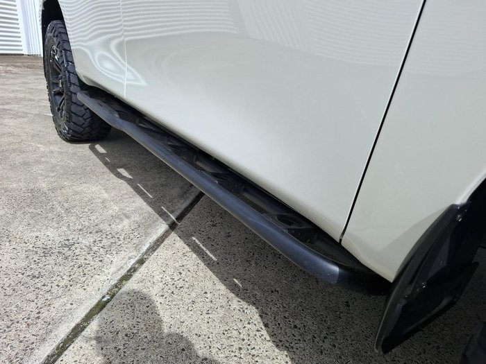 2018 Nissan Patrol Ti Y62 Series 4 4X4 Dual Range Ivory Pearl