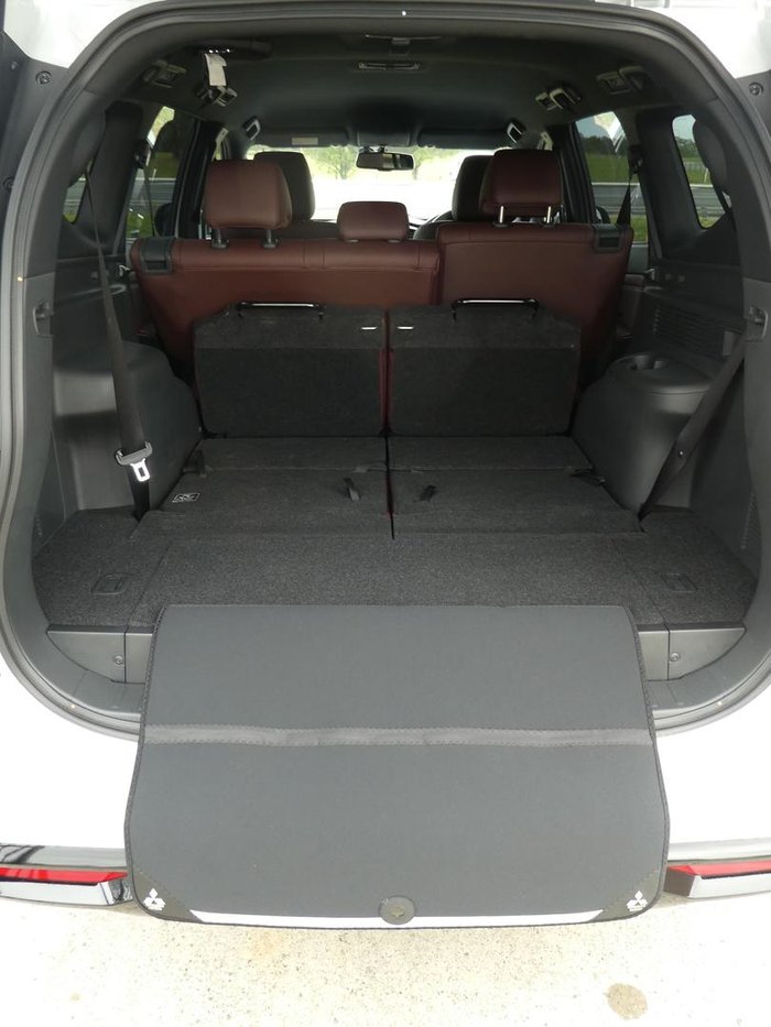 2024 Mitsubishi Pajero Sport GSR