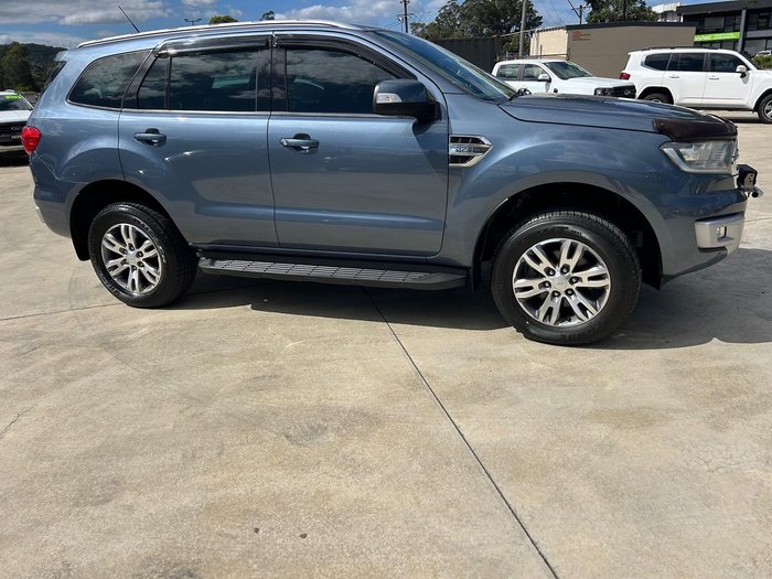 2015 Ford Everest Trend