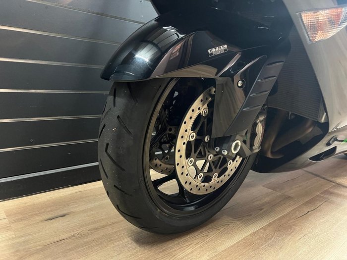 2021 Kawasaki NINJA ZX-14R BATTLE GRAY