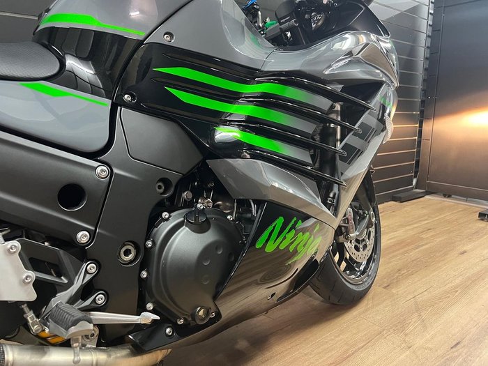 2021 Kawasaki NINJA ZX-14R BATTLE GRAY