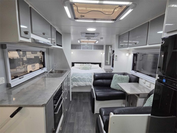 2018 Evolution Caravans Luxliner