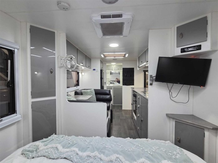 2018 Evolution Caravans Luxliner