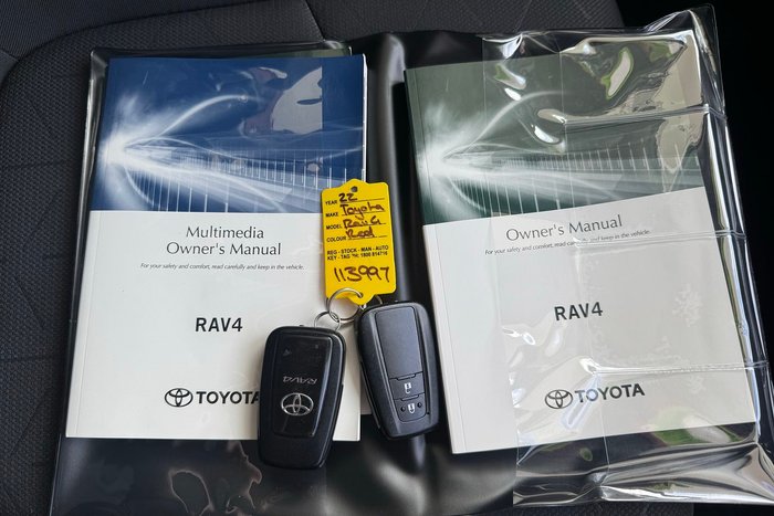 2022 Toyota RAV4 GXL