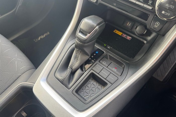 2022 Toyota RAV4 GXL