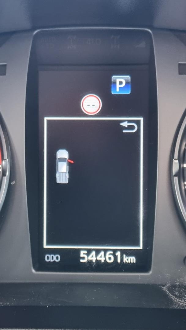 2022 Toyota Hilux SR