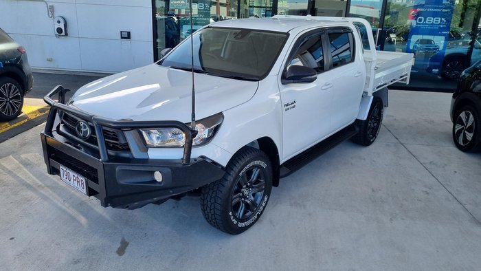 2022 Toyota Hilux SR