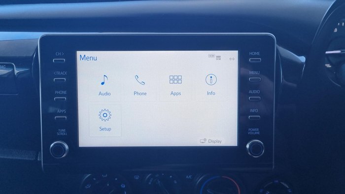 2022 Toyota Hilux SR