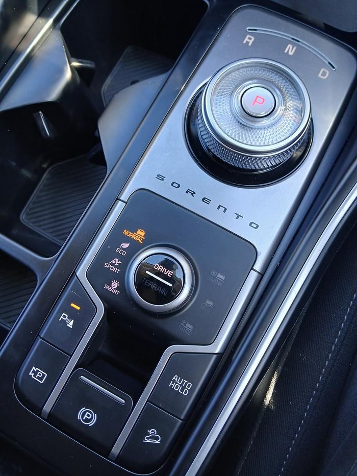 2023 Kia Sorento S