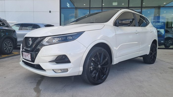 2020 Nissan QASHQAI Midnight Edition