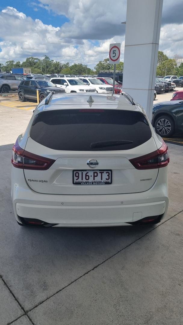 2020 Nissan QASHQAI Midnight Edition