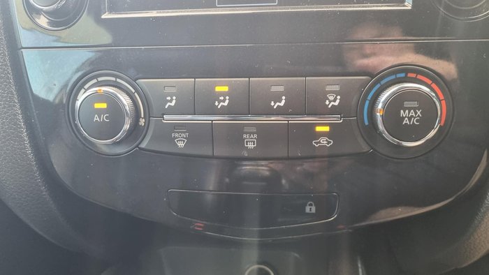 2020 Nissan QASHQAI Midnight Edition