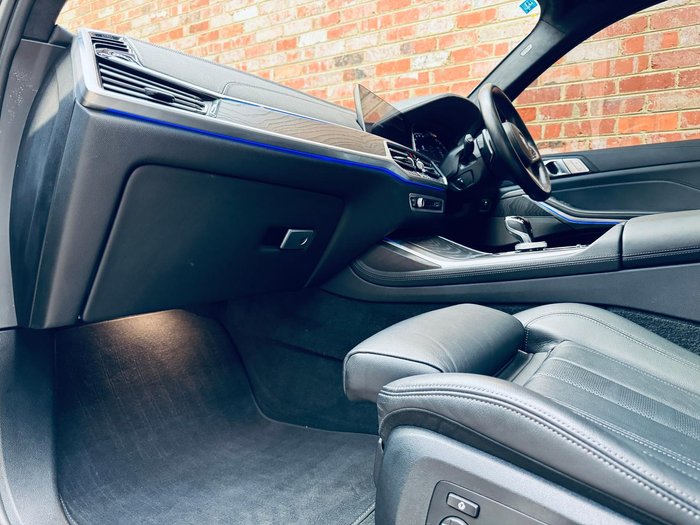 2022 BMW X7 xDrive30d