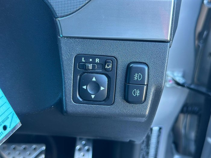 2018 Mitsubishi Pajero Exceed