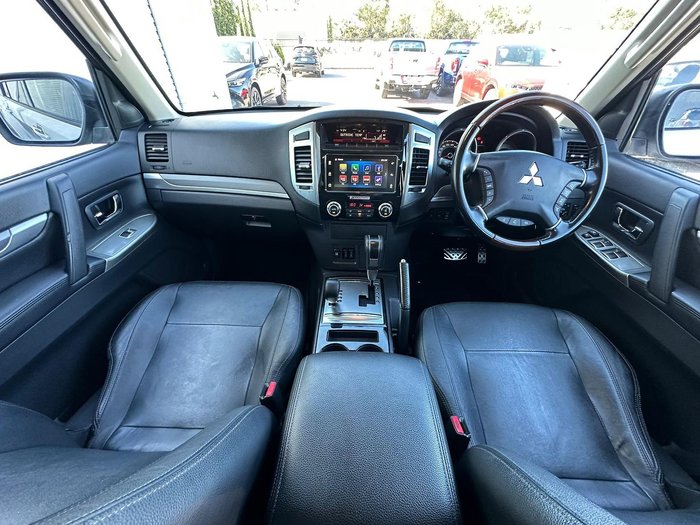 2018 Mitsubishi Pajero Exceed