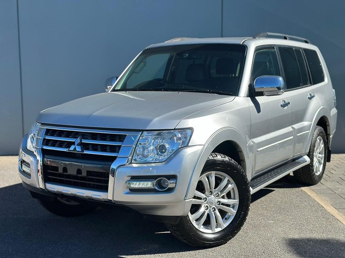 2018 Mitsubishi Pajero Exceed